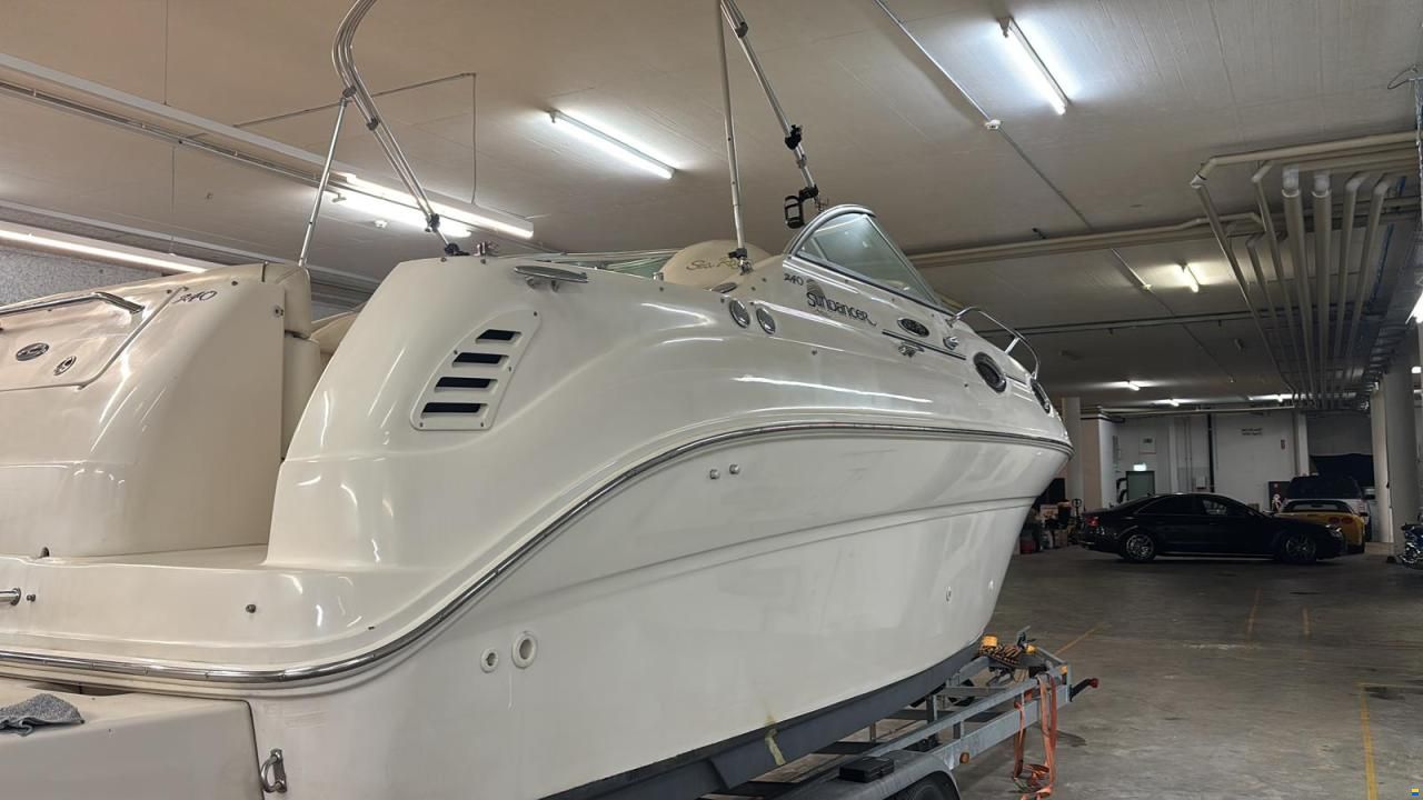 Sea Ray 240 Sundancer