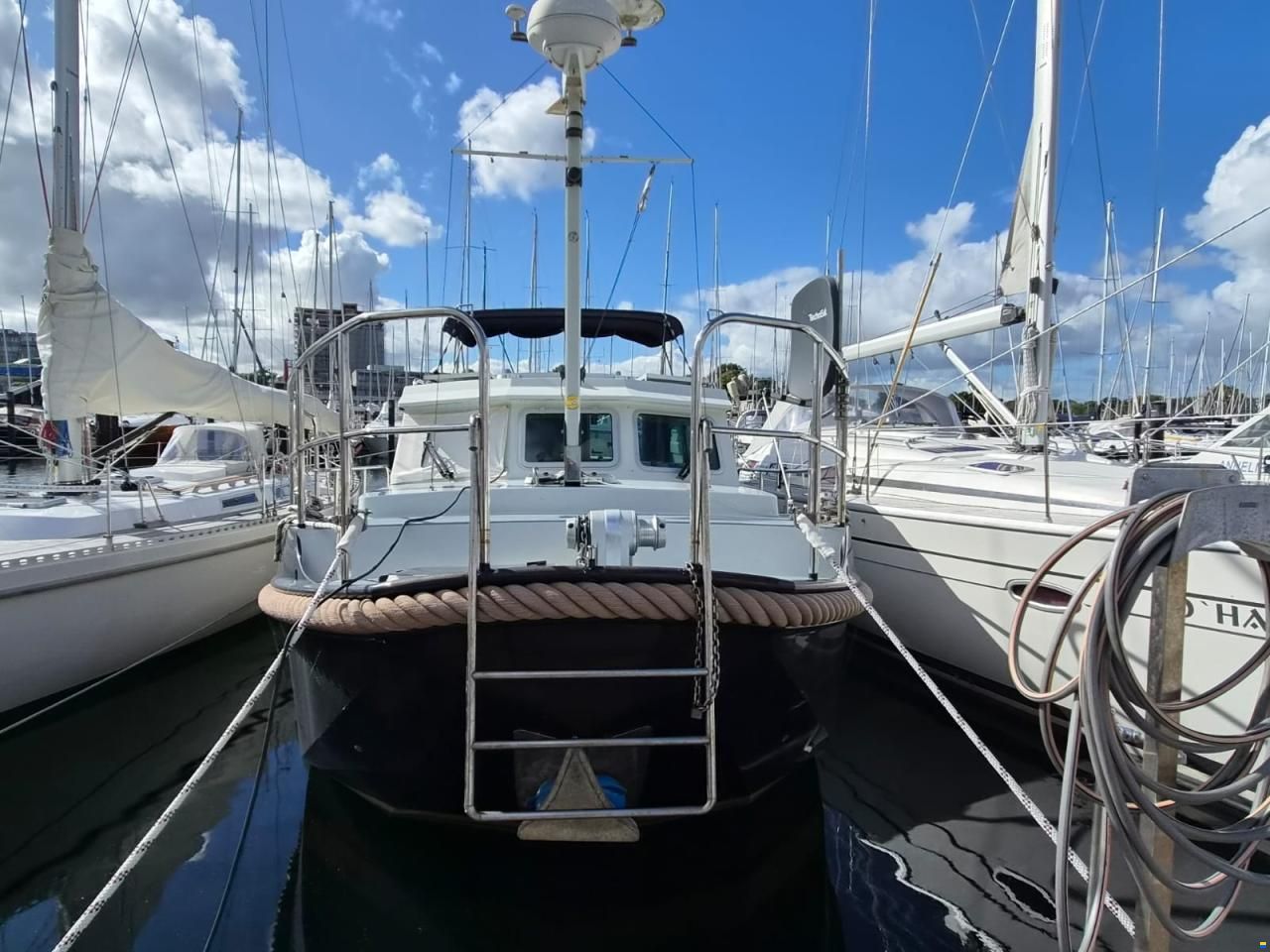 Linssen Dutch Sturdy 320 AC Royal