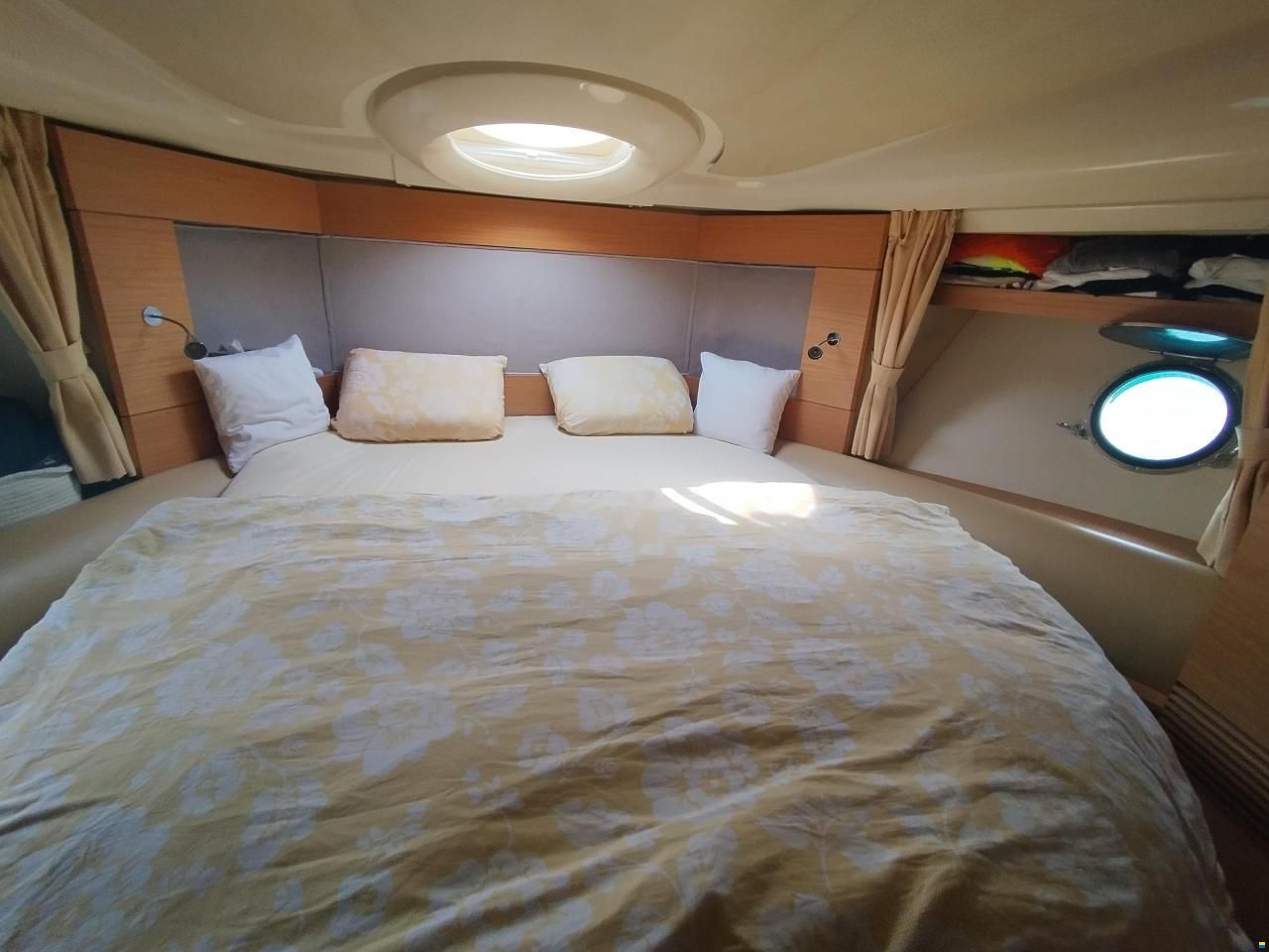 Azimut 43