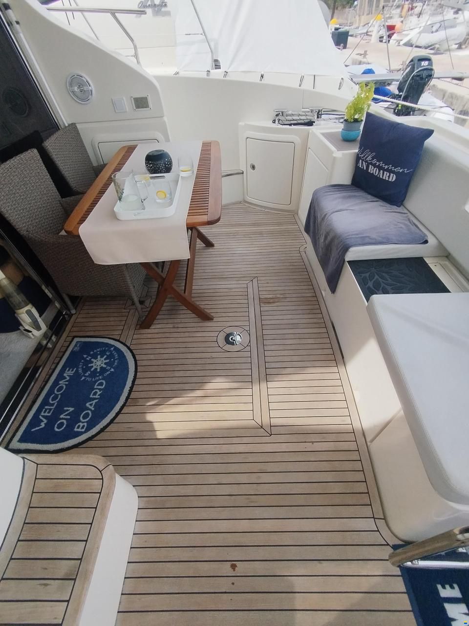 Azimut 43