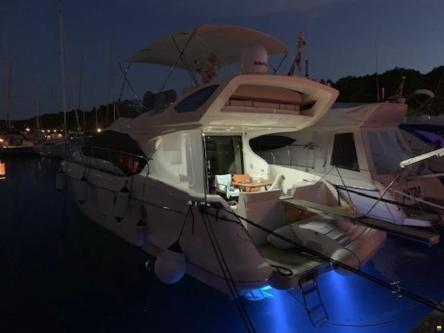 Azimut 43