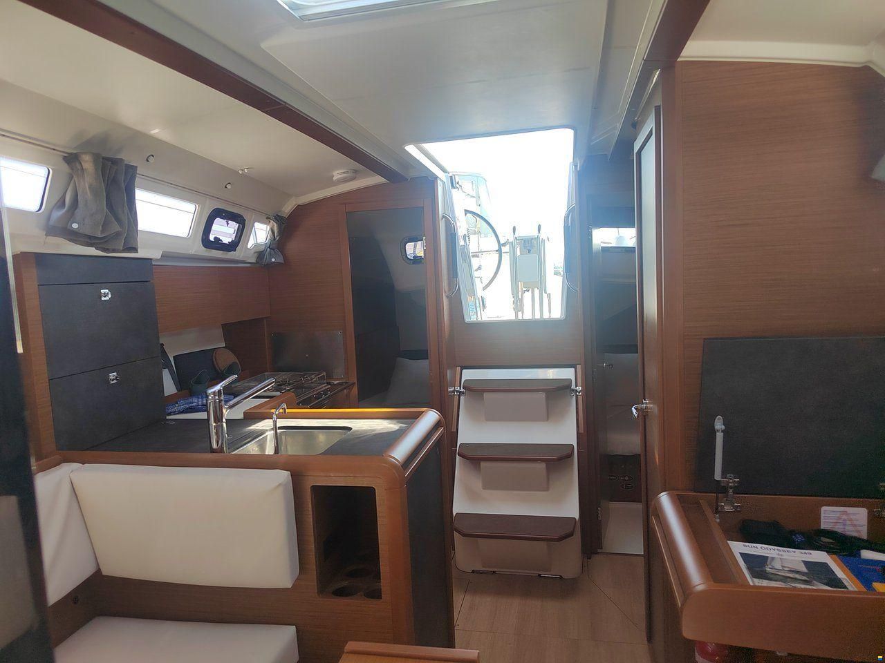Jeanneau Sun Odyssey 349