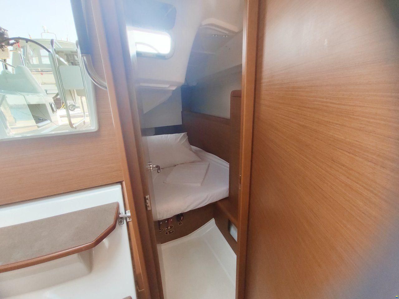 Jeanneau Sun Odyssey 349