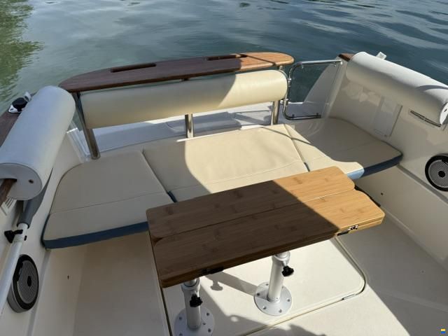 Quicksilver 640 Weekend