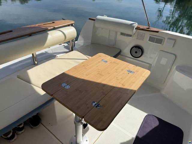 Quicksilver 640 Weekend