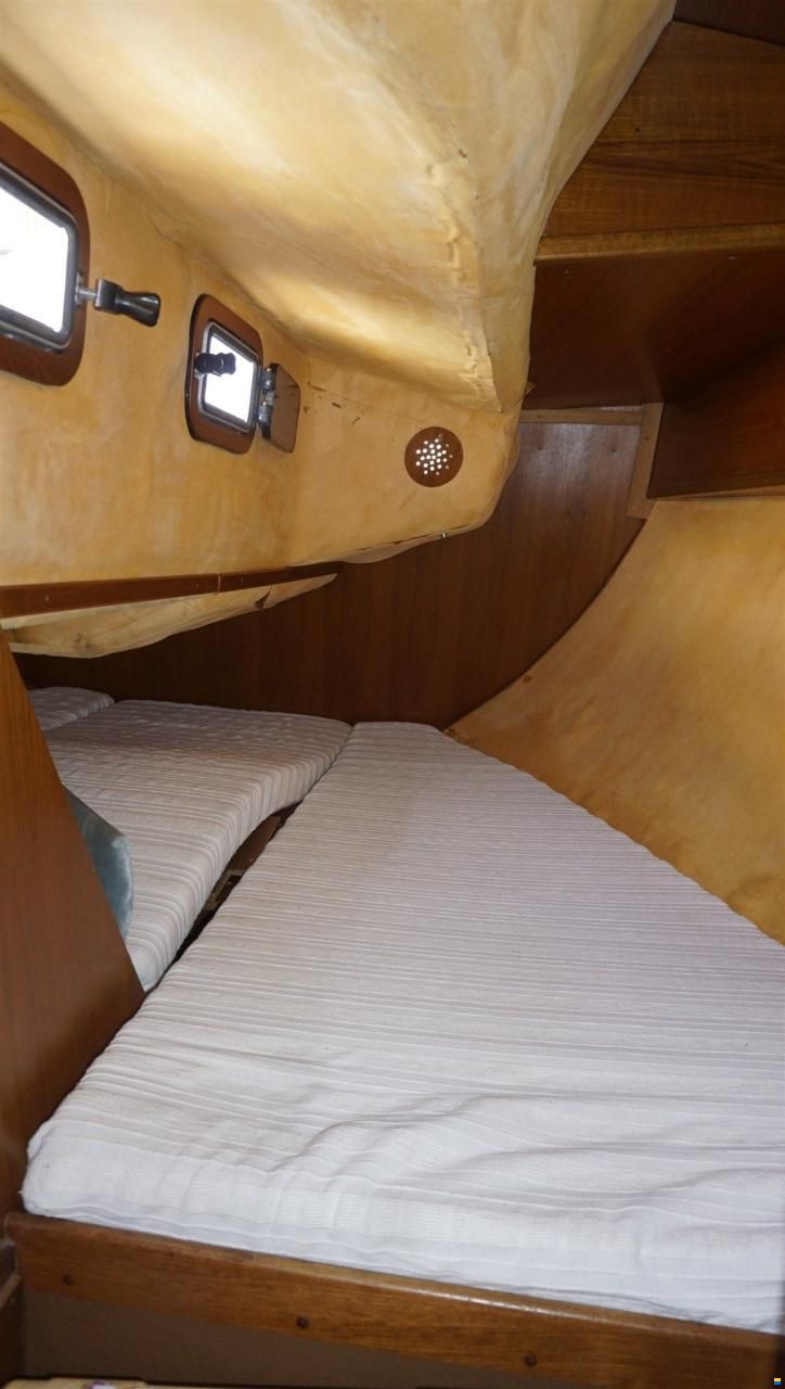 Granada Yachts Granada 35