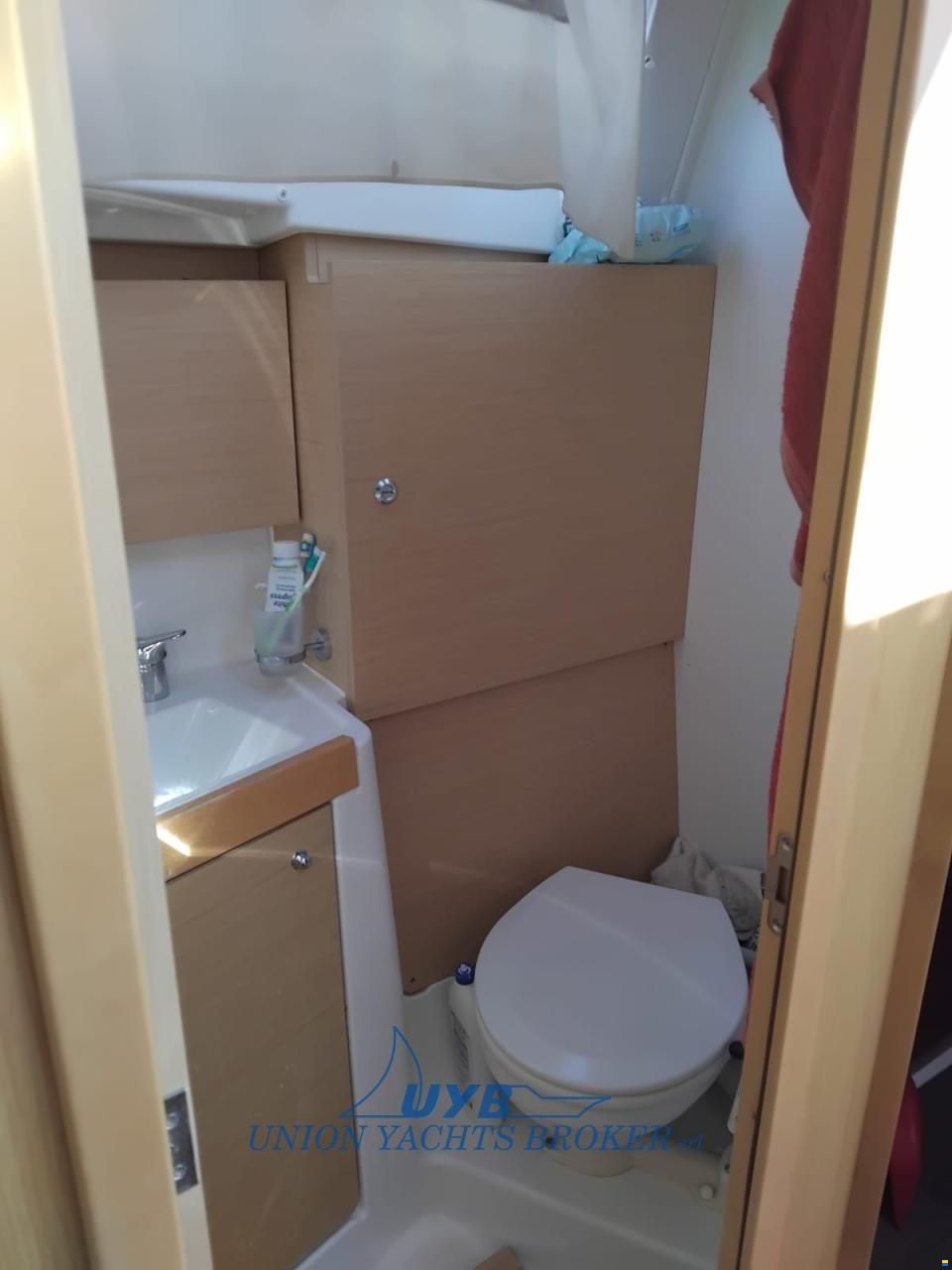 Beneteau OCEANIS 35 Sail Away