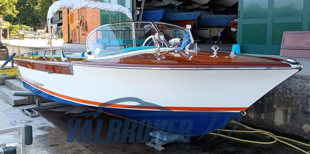 Riva JUNIOR