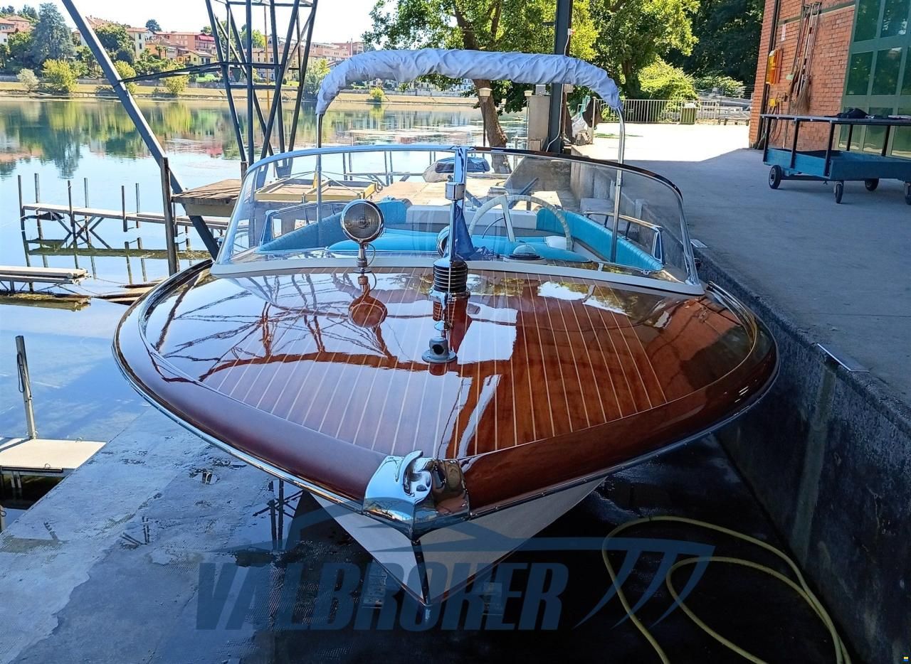 Riva JUNIOR
