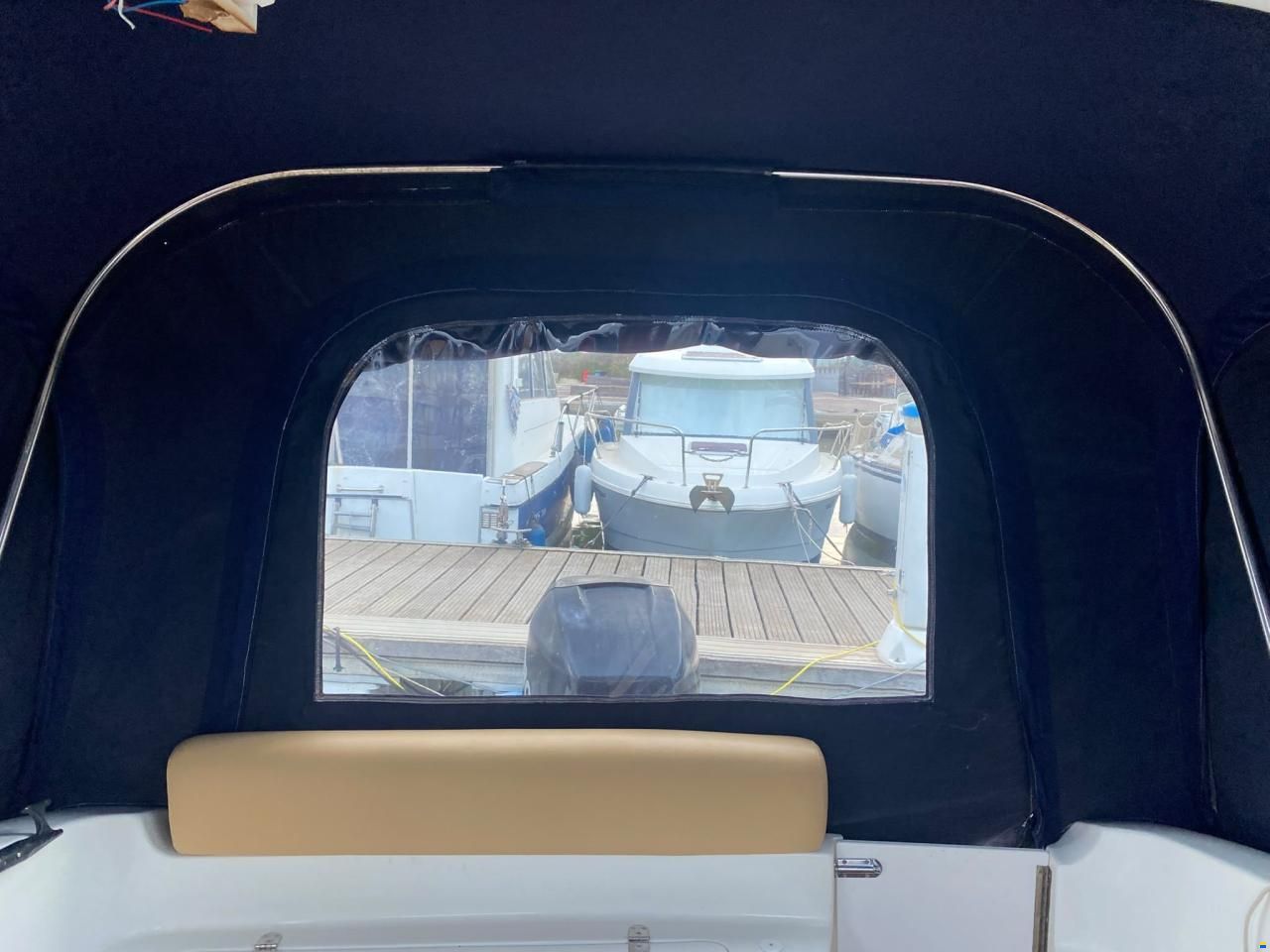 Saver 690 cabin