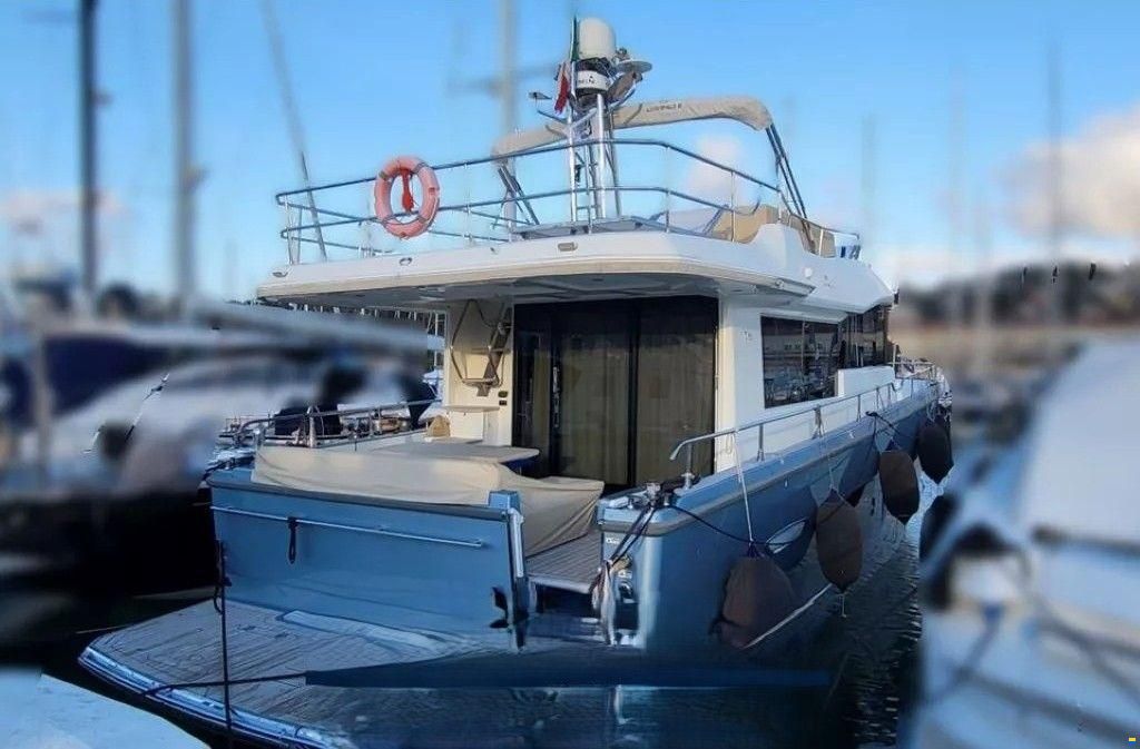 Cranchi TRAWLER 53