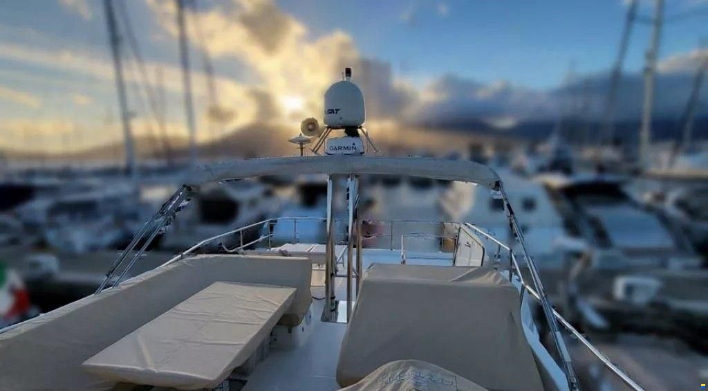 Cranchi TRAWLER 53