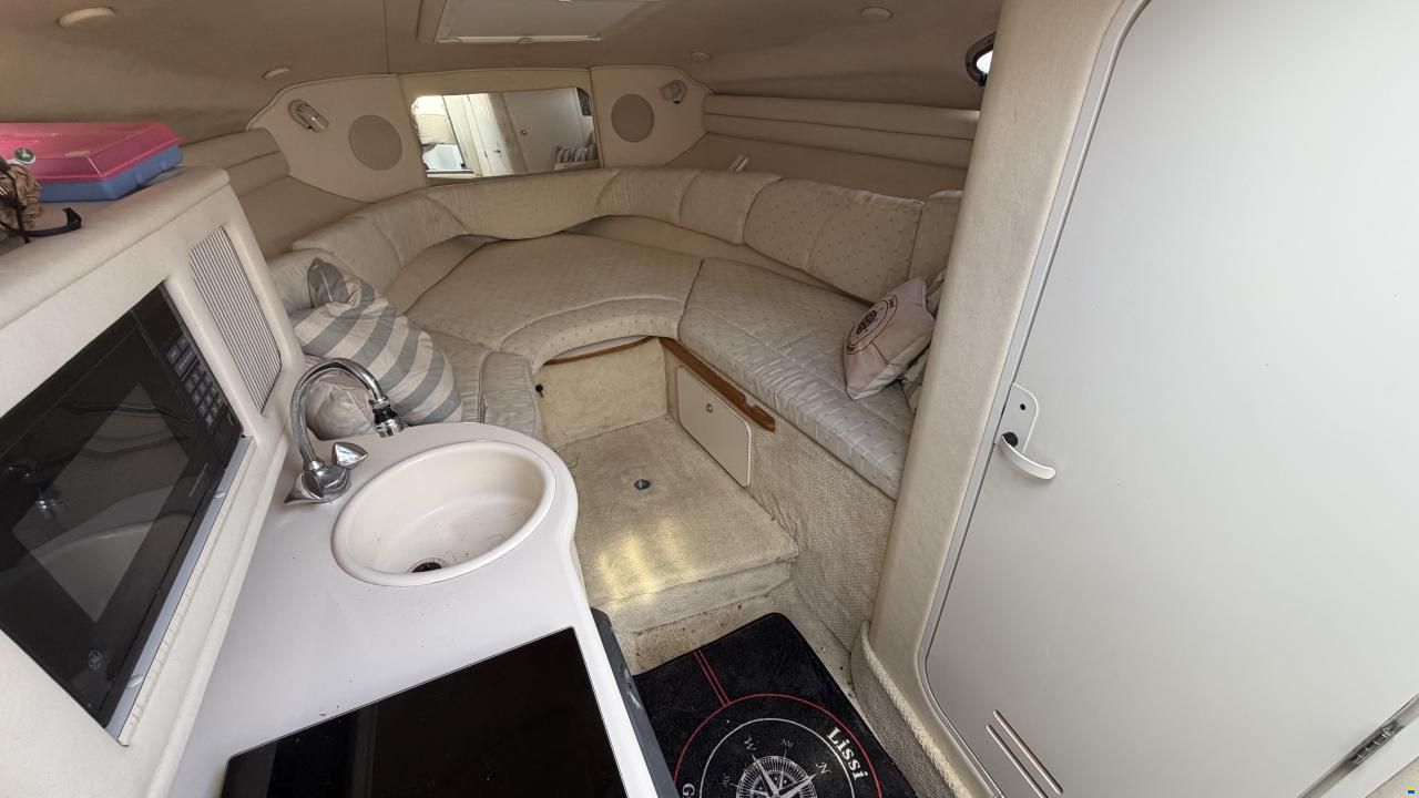 Sea Ray Sundancer 260
