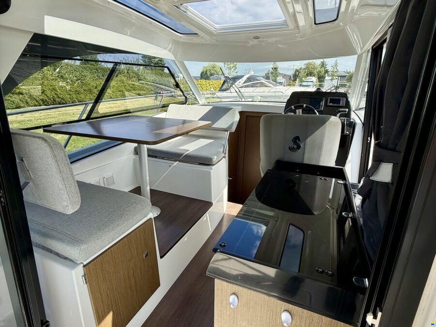 Beneteau Antares 9