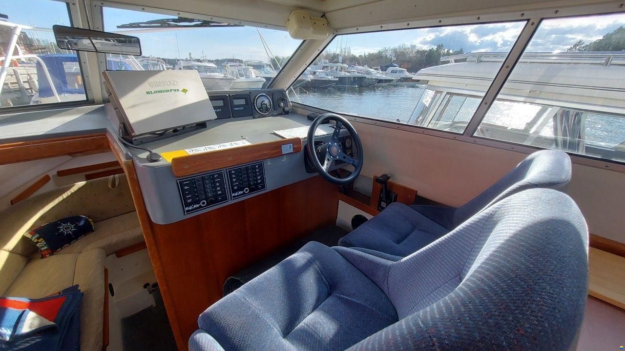 8000 Cruiser