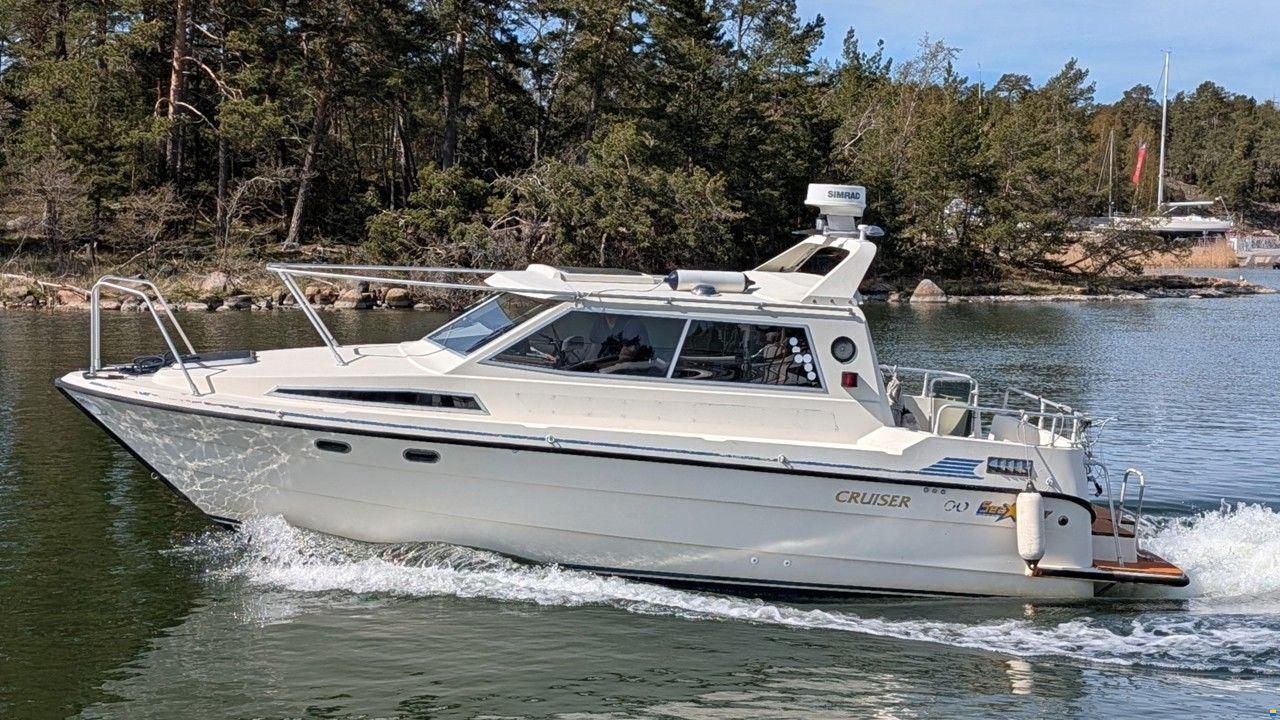 8000 Cruiser