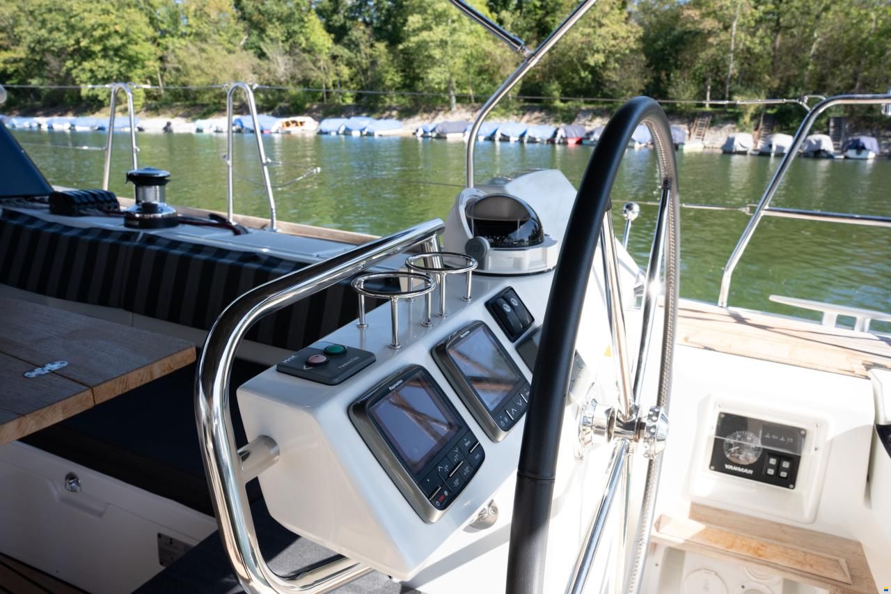 Beneteau Sense 50