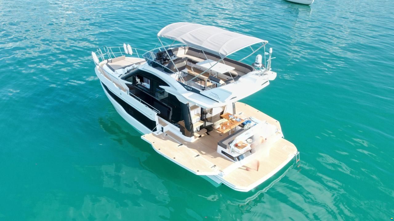Galeon 400 FLY