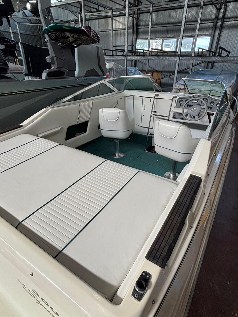 Sea Ray 200 OV