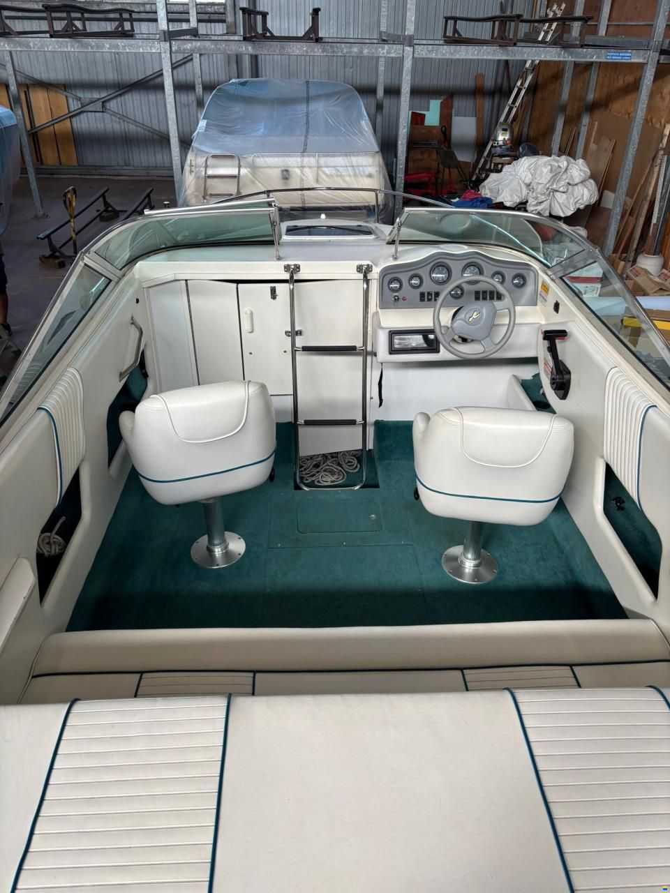 Sea Ray 200 OV