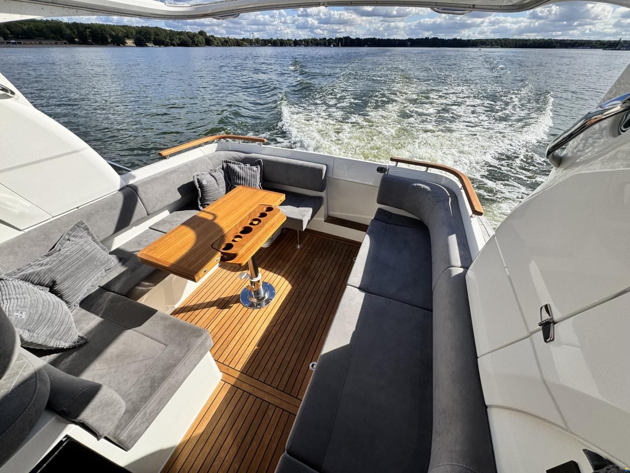 Marex 310 Sun Cruiser