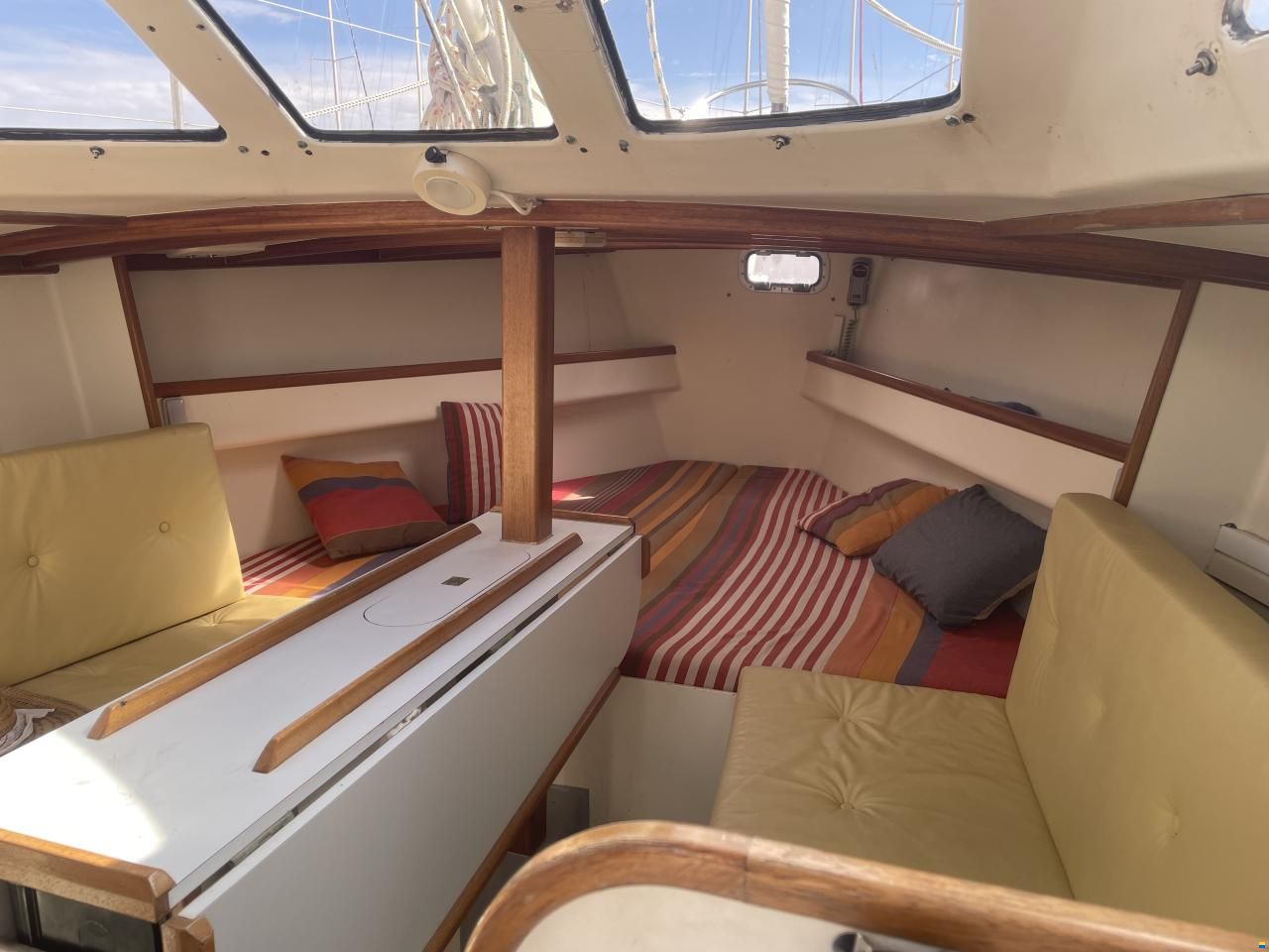 RM 800