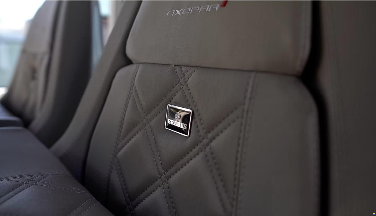 Axopar 37 Cross Cabin