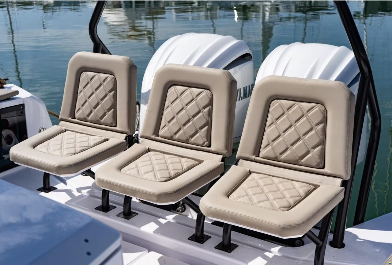 Axopar 37 Cross Cabin