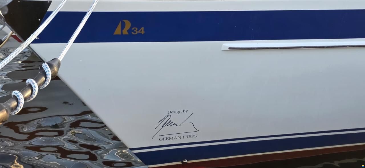 Hallberg-Rassy 34