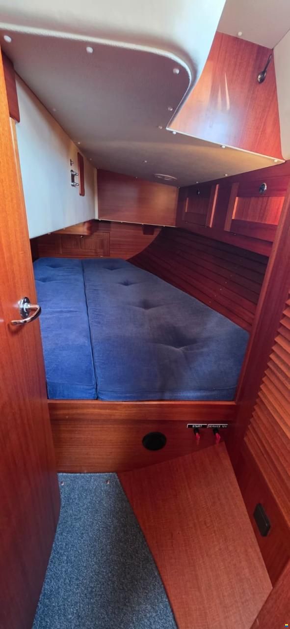 Hallberg-Rassy 34