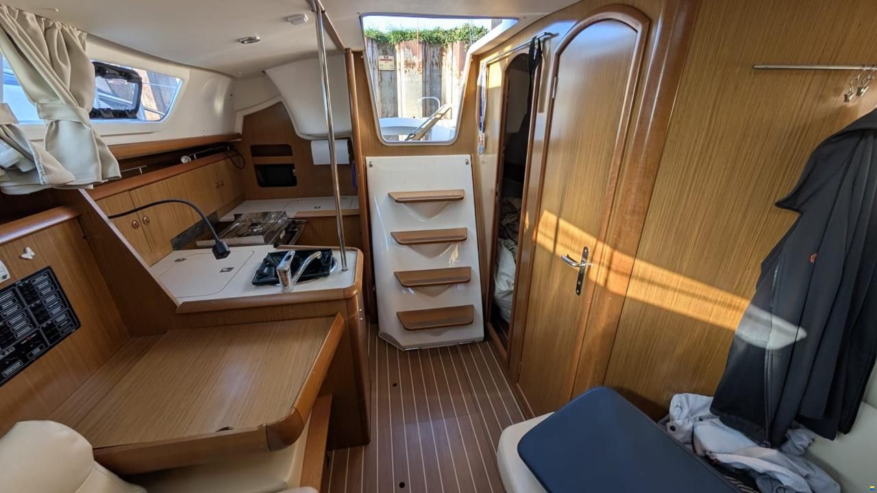 Jeanneau Sun Odyssey 32i