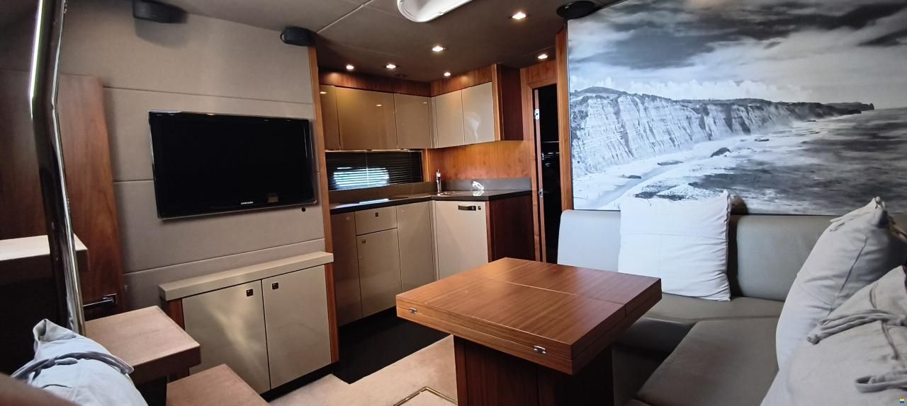 Sunseeker Portofino 48