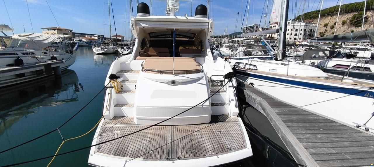 Sunseeker Portofino 48
