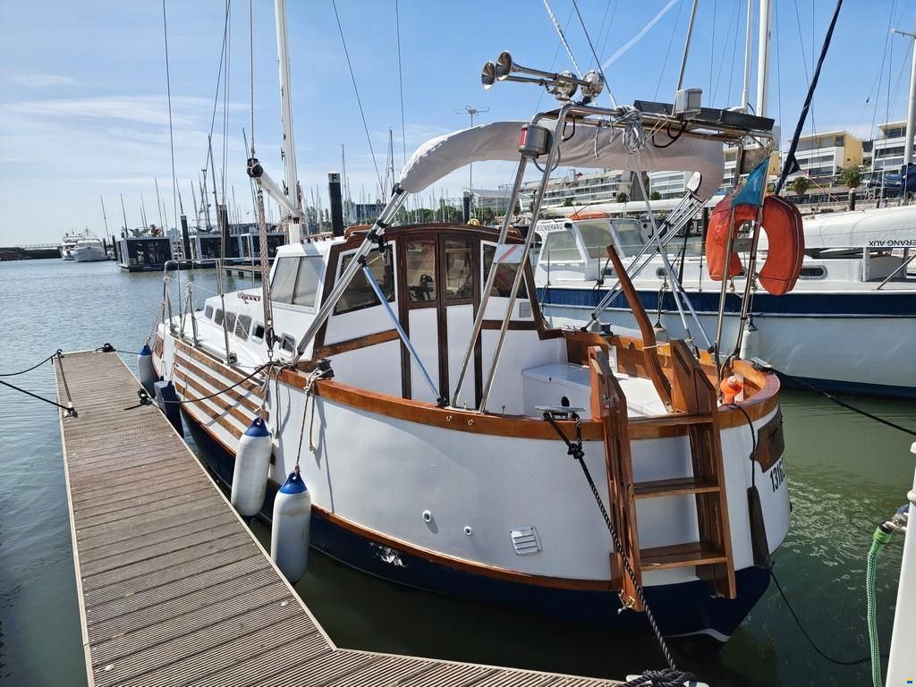 Motorsailor