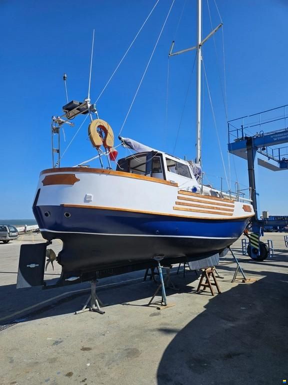 Motorsailor