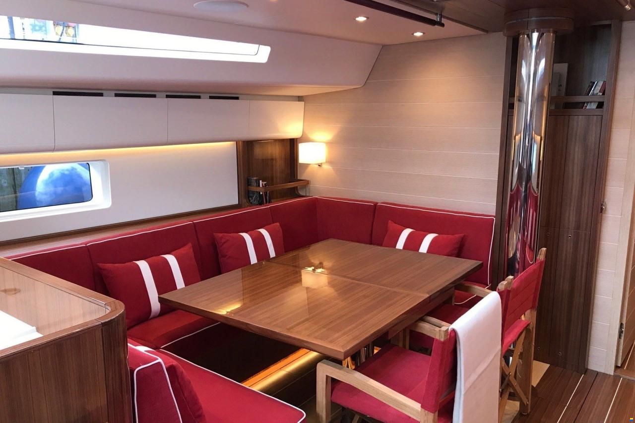 Nautor Swan 58