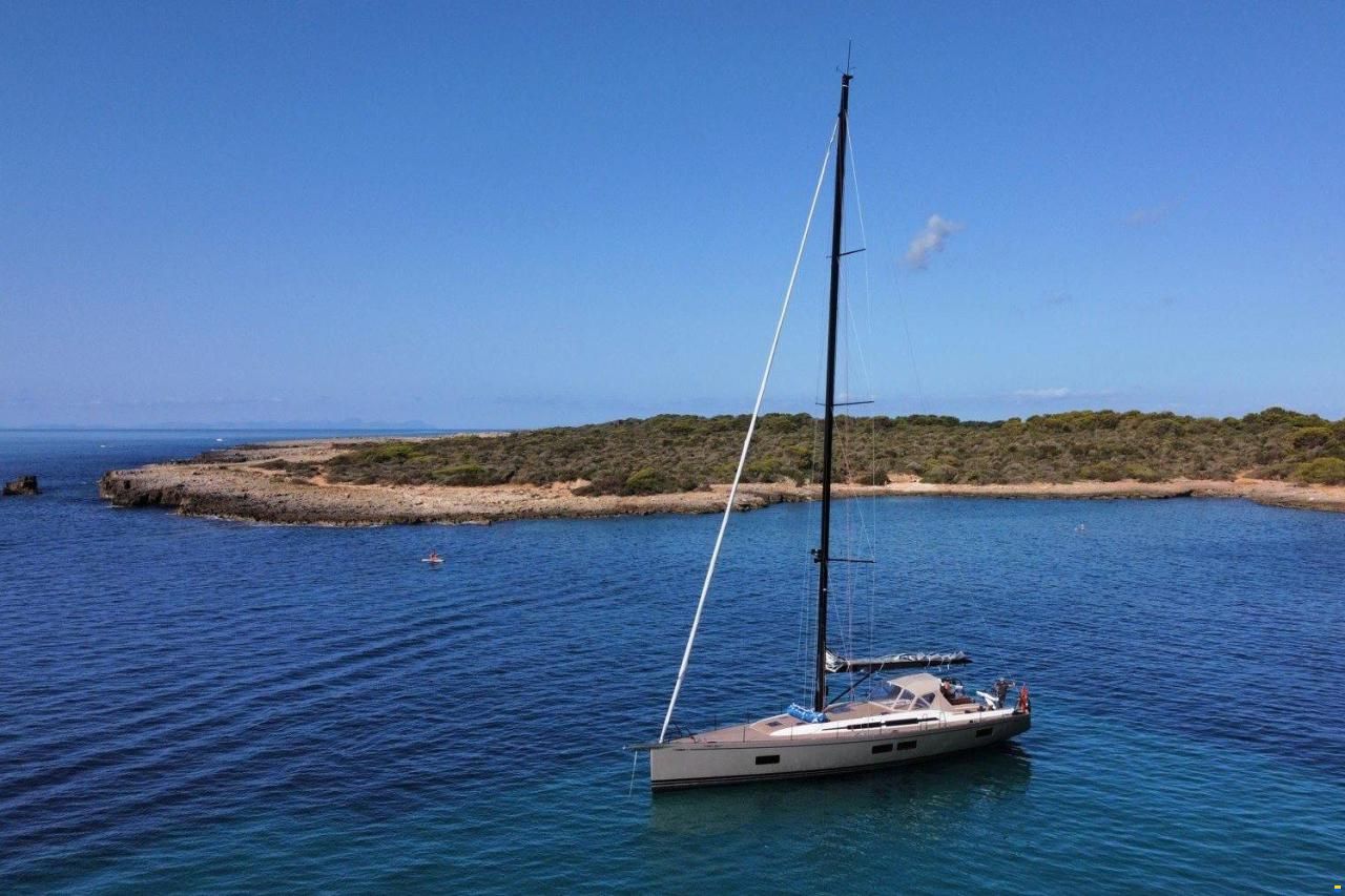 Nautor Swan 58