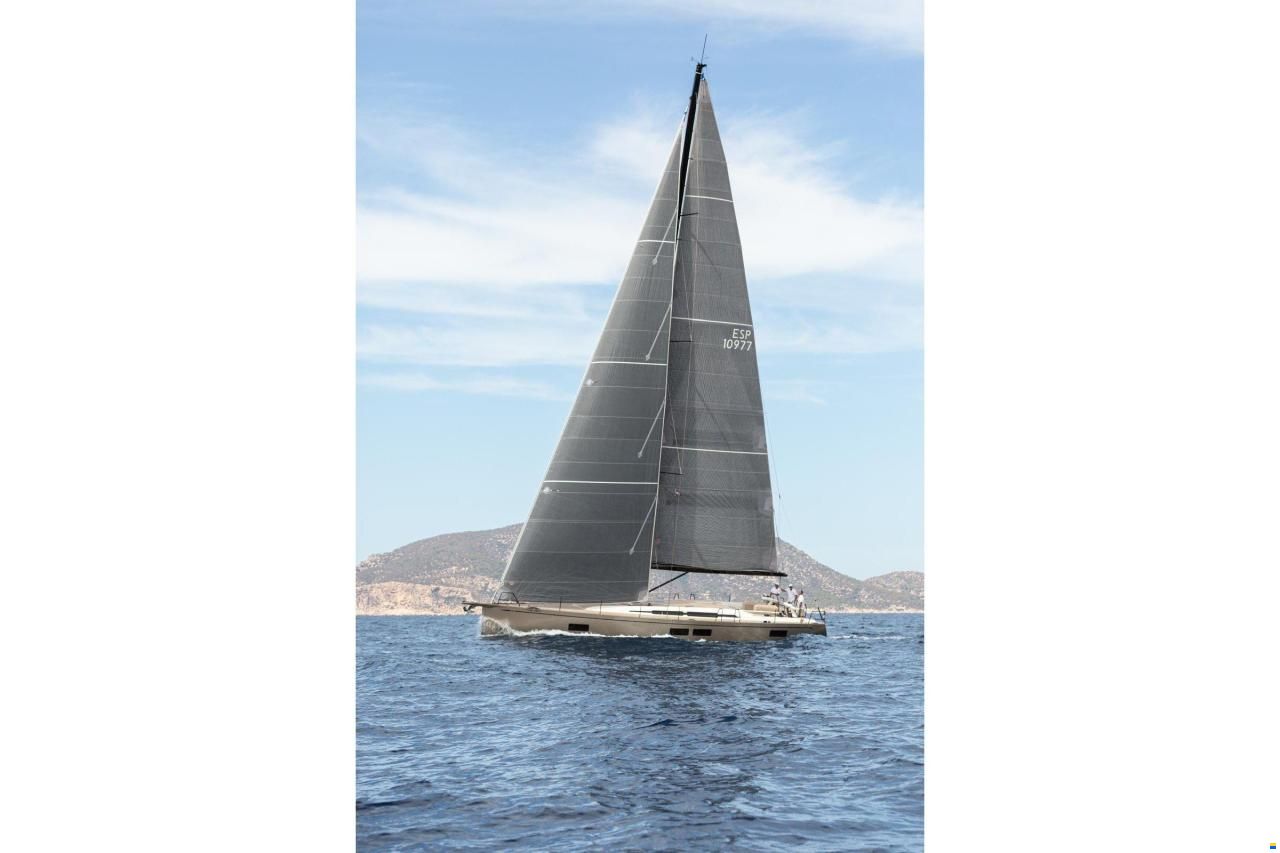 Nautor Swan 58