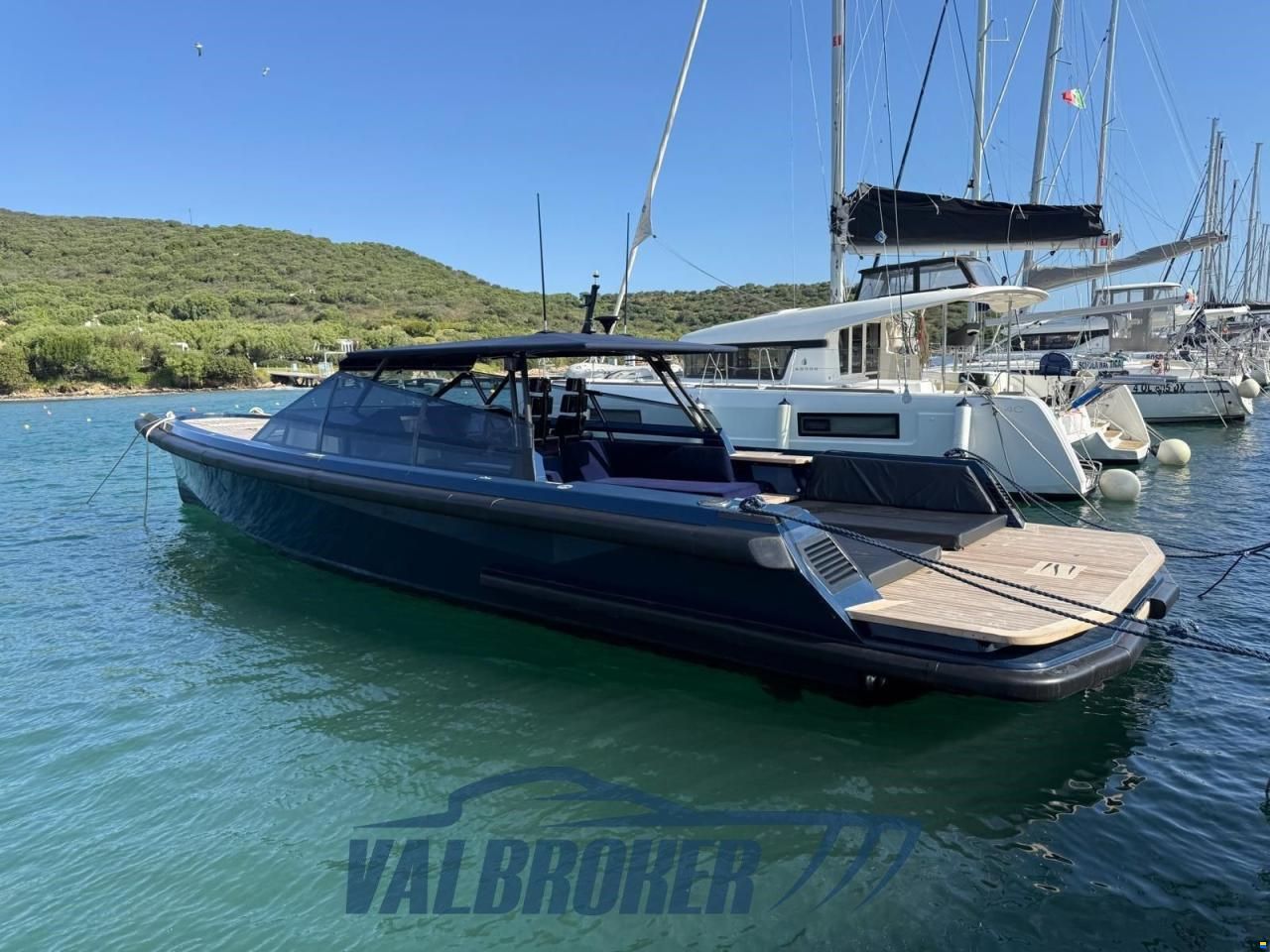 Wally Tender 47
