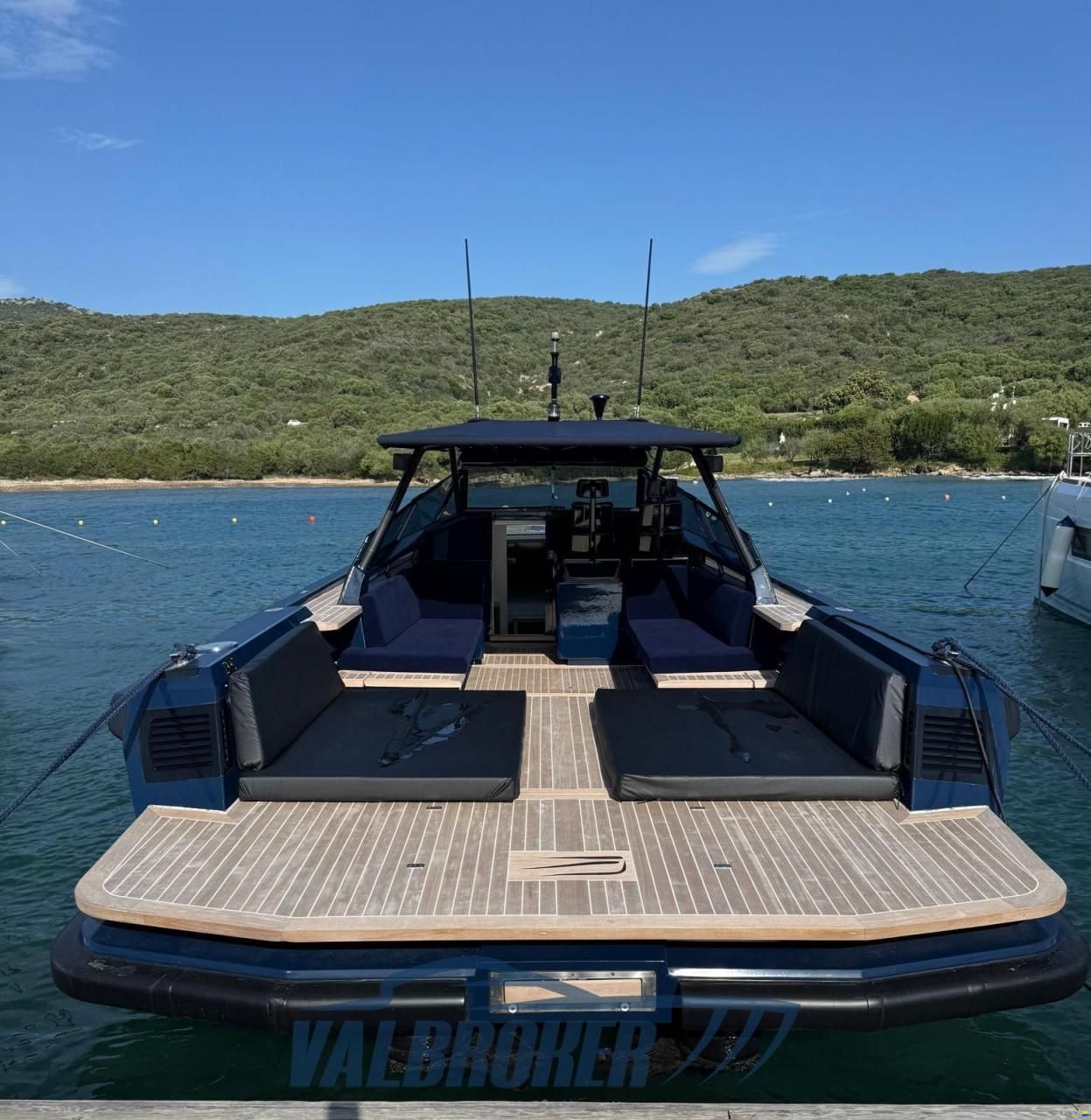 Wally Tender 47