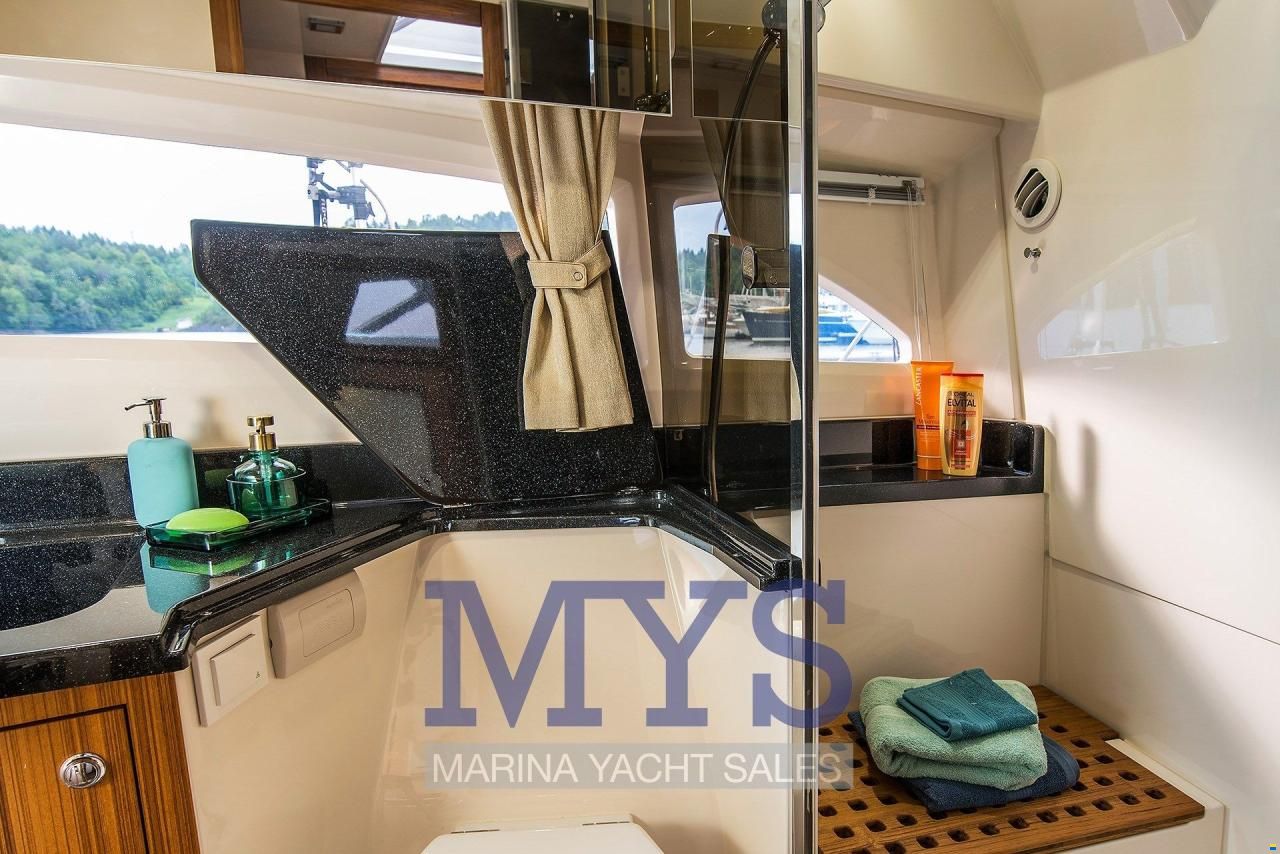 Marex 360 Cabriolet Cruiser