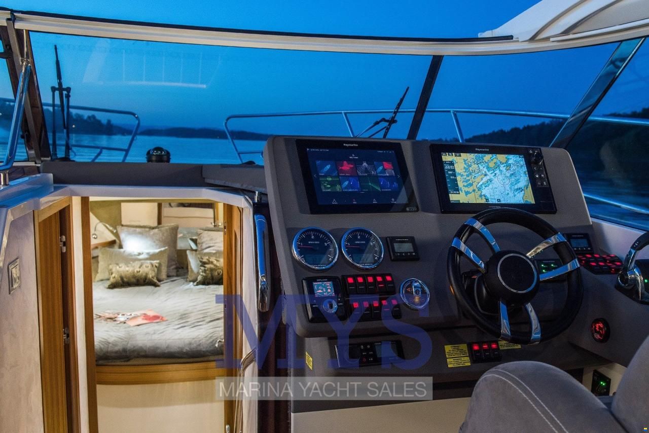 Marex 360 Cabriolet Cruiser