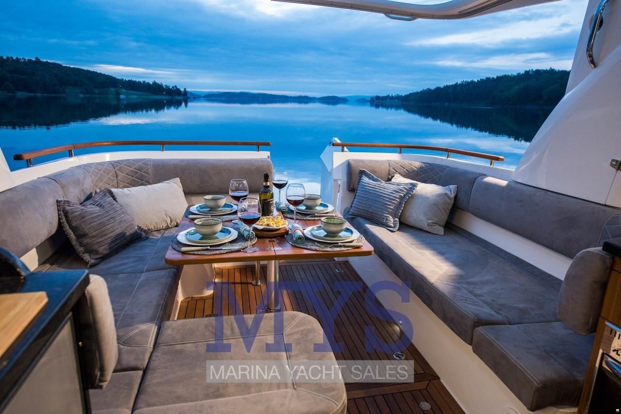 Marex 360 Cabriolet Cruiser