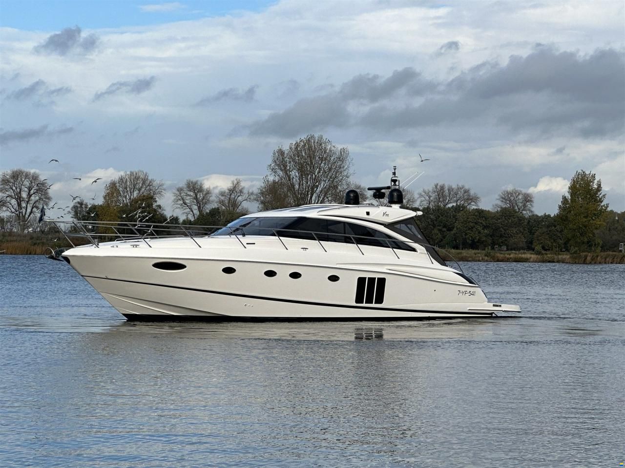 Princess V56
