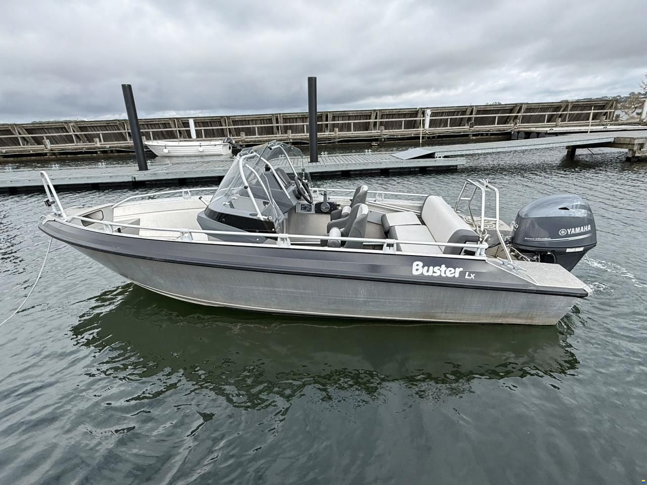 Buster LX