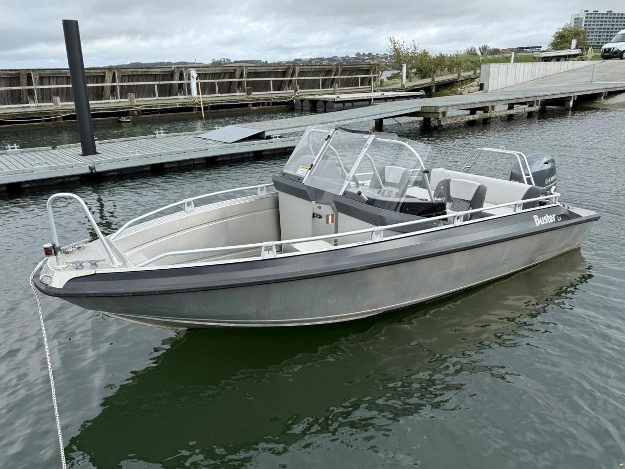 Buster LX