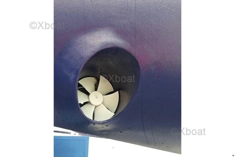 Dufour 40 PERFORMANCE