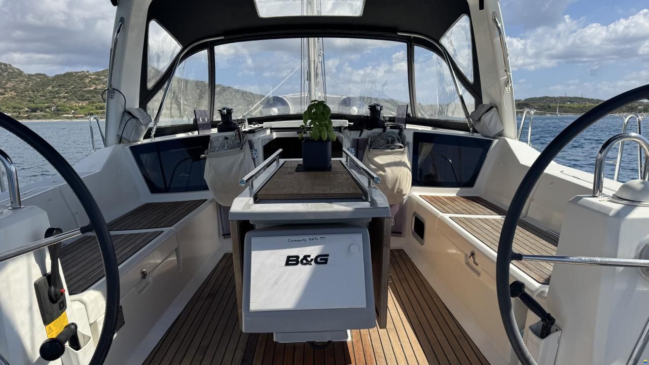 Beneteau Oceanis 41.1