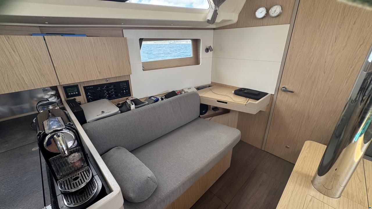 Beneteau Oceanis 41.1