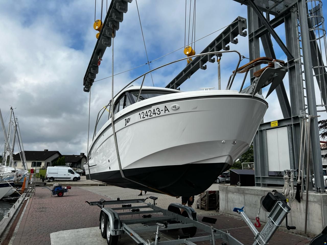 Beneteau Antares 7